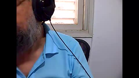 Snapshot of casual53 chatting on January 2025 07:10:02 AM casual53 online show from January 2025 07:10:02 AM