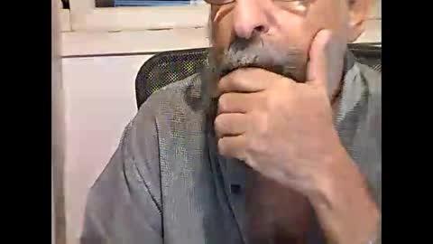 Snapshot of casual53 chatting on October 2025 01:39:03 AM casual53 online show from October 2025 01:39:03 AM