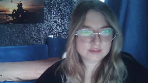 Snapshot of casual__vibes chatting on April 2026 09:54:01 AM casual__vibes online show from April 2026 09:54:01 AM