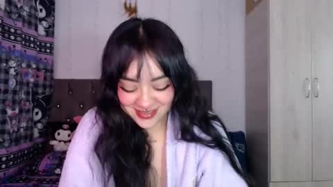 Snapshot of cat_mila_ chatting on September 2025 04:56:01 AM Mila online show from September 2025 04:56:01 AM