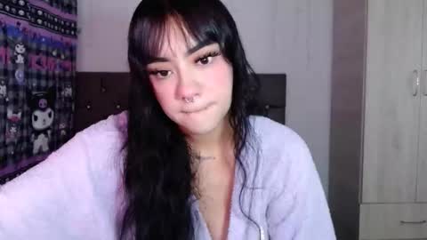 Snapshot of cat_mila_ chatting on September 2025 06:40:01 AM Mila online show from September 2025 06:40:01 AM