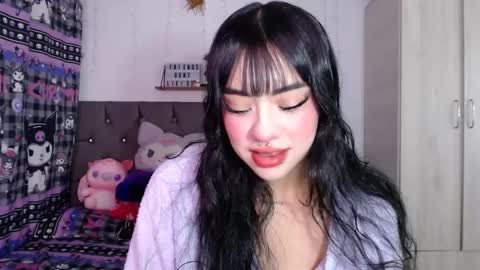 Snapshot of cat_mila_ chatting on October 2025 01:33:02 AM Mila online show from October 2025 01:33:02 AM