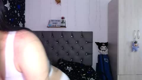 Snapshot of cat_mila_ chatting on January 2026 03:43:02 AM Mila online show from January 2026 03:43:02 AM