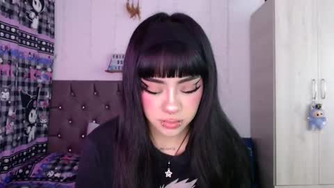 Snapshot of cat_mila_ chatting on March 2026 06:13:02 AM Mila online show from March 2026 06:13:02 AM