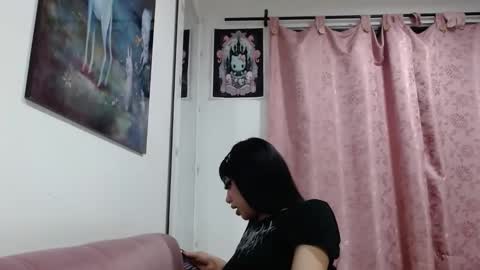 Snapshot of cat_mila_ chatting on March 2026 08:26:01 AM Mila online show from March 2026 08:26:01 AM