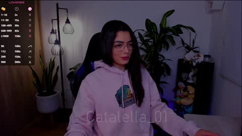 MACARENA online show from December 2024 01:47:01 AM