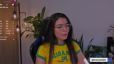 MACARENA online show from January 2025 09:26:02 PM