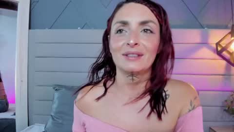 Snapshot of cataleya_marin_ chatting on June 2026 04:19:02 AM cataleya_marin_ online show from June 2026 04:19:02 AM