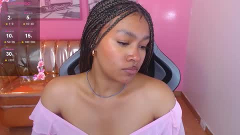 Snapshot of catalina25_t chatting on December 2025 08:06:01 PM catalina25_t online show from December 2025 08:06:01 PM