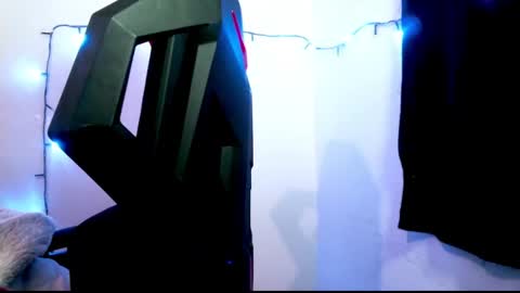 catalina_colombia online show from March 2025 05:57:02 PM