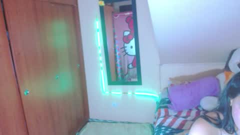 Snapshot of catalina_saenz19 chatting on September 2025 11:19:01 PM Catalina Saenz online show from September 2025 11:19:01 PM