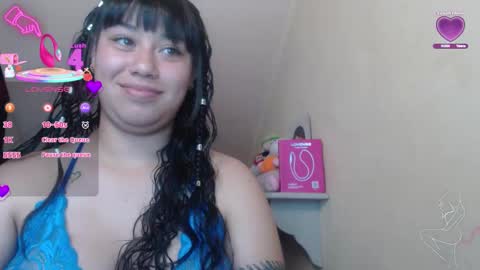 Snapshot of catalina_saenz19 chatting on October 2025 11:51:02 PM Catalina Saenz online show from October 2025 11:51:02 PM