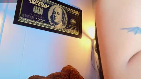 Catalina online show from March 2026 05:27:01 PM