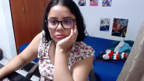 Snapshot of catalinaa_lovee chatting on September 2025 12:55:01 AM catalinaa_lovee online show from September 2025 12:55:01 AM