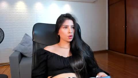 Snapshot of cathalina_santana chatting on September 2025 06:46:01 PM Catalina Santana online show from September 2025 06:46:01 PM