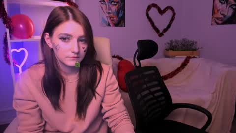 Snapshot of catherine_kitty chatting on February 2025 04:31:01 PM Catherine online show from February 2025 04:31:01 PM