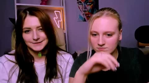 Snapshot of catherine_kitty chatting on February 2025 07:21:01 PM Catherine online show from February 2025 07:21:01 PM