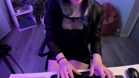 Catherine online show from March 2026 01:14:02 PM