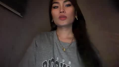 Snapshot of cathy_sanches chatting on May 2026 01:47:02 AM cathy online show from May 2026 01:47:02 AM