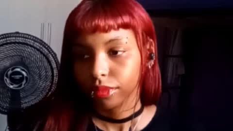 Snapshot of catinahernadez chatting on February 2026 04:58:02 PM Emily online show from February 2026 04:58:02 PM