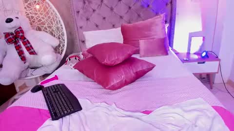 cattaleya_get online show from February 2025 04:25:01 PM