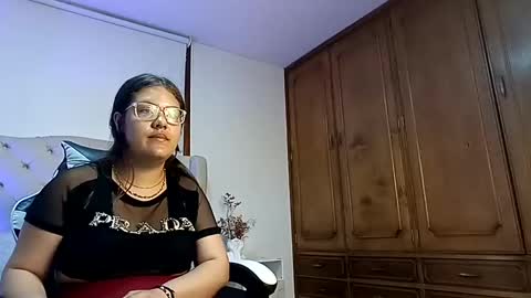 Snapshot of cattigoon chatting on April 2026 06:14:01 AM cattigoon online show from April 2026 06:14:01 AM