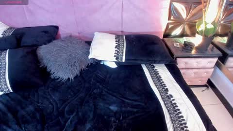 Cattleya  online show from December 2024 05:57:02 PM