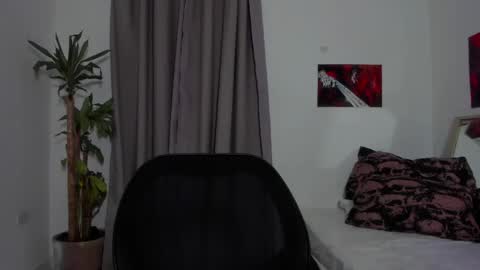 Catty online show from April 2026 05:18:02 AM