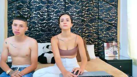 Snapshot of cattyandnicky chatting on September 2025 12:54:01 PM CattyANDnicky online show from September 2025 12:54:01 PM