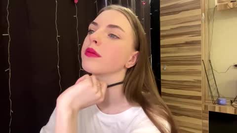 Polly online show from March 2026 09:11:02 AM