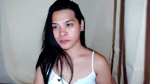 Snapshot of caylineaddison chatting on June 2026 02:43:02 AM The Queen Named ADDISON online show from June 2026 02:43:02 AM