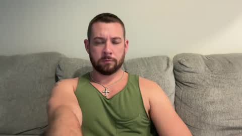 cboyy20 online show from September 2025 06:33:02 PM