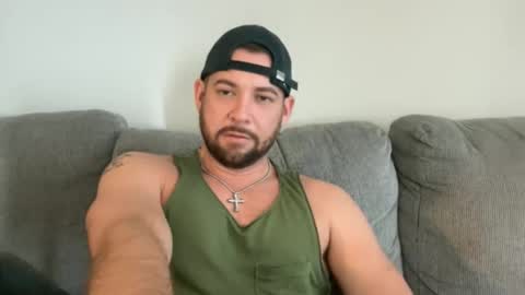 cboyy20 online show from April 2026 05:10:01 PM