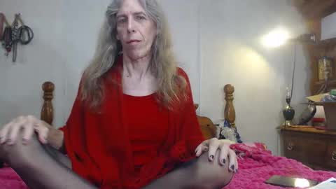 Jackie online show from October 2025 10:26:01 AM