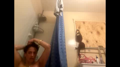 Snapshot of cece_vibez chatting on November 2025 06:46:02 AM cece_vibez online show from November 2025 06:46:02 AM