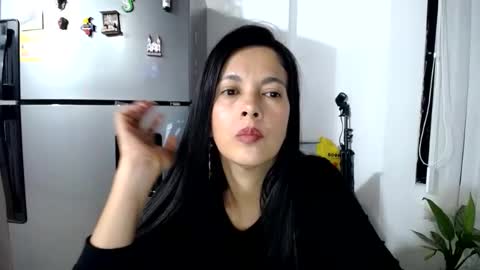 Snapshot of cecihotty4u chatting on March 2025 12:29:01 AM ceci online show from March 2025 12:29:01 AM