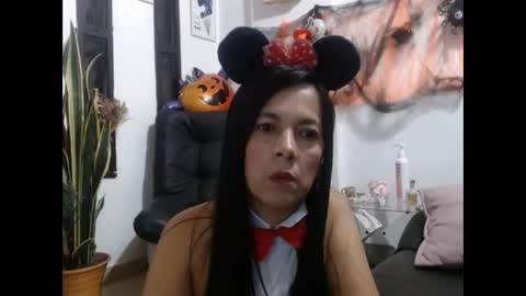 Snapshot of cecihotty4u chatting on October 2025 02:03:02 AM ceci online show from October 2025 02:03:02 AM