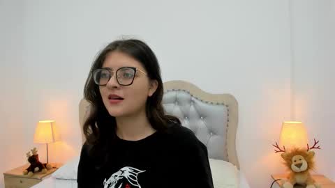 Celeste Calderon online show from December 2025 11:29:01 AM