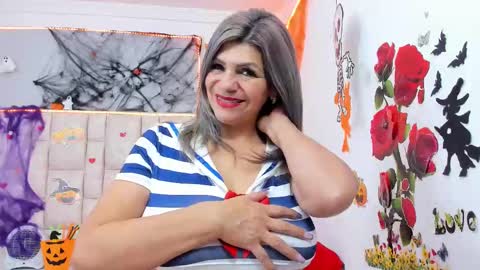 Celeste Lincon online show from October 2025 01:15:01 AM