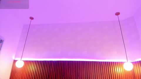 Sofia Castrillon online show from November 2025 12:22:02 PM