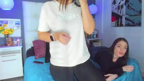 celeste_starsss online show from November 2025 09:31:01 AM