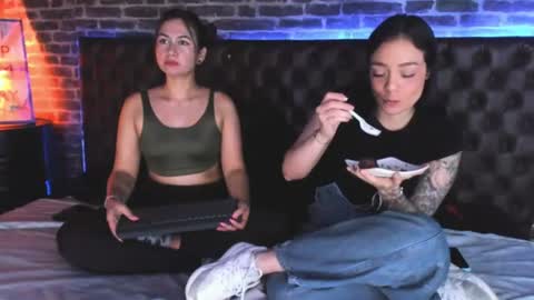 celeste_starsss online show from June 2026 12:32:02 AM