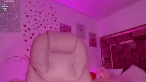 Snapshot of celestecute_ chatting on February 2025 02:42:01 AM Celeste   INSTAGRAM Celestecute 01 online show from February 2025 02:42:01 AM