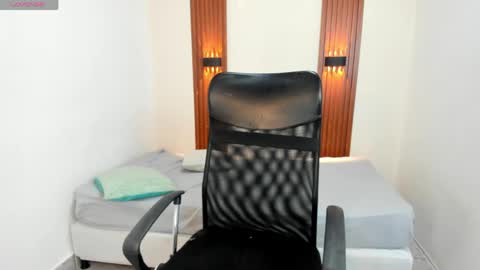 celestemoon5 online show from May 2026 09:01:02 PM