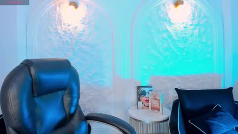 Celeste Moon online show from February 2026 05:00:02 AM