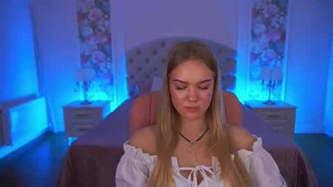 celestenoirr online show from December 2025 03:41:01 PM