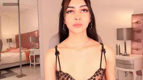 Snapshot of celine_golden chatting on October 2025 11:06:02 PM CELINE online show from October 2025 11:06:02 PM