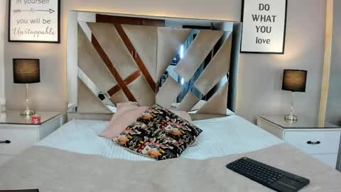 Snapshot of cellestehot chatting on November 2025 11:01:02 AM celeste online show from November 2025 11:01:02 AM