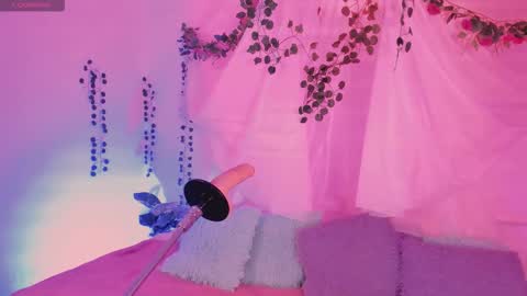 Hello guys my name is Sofi and Lizzie and  Vanessa online show from November 2025 02:56:02 AM