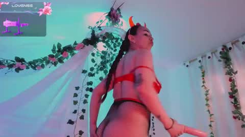 Hello guys my name is Sofi and Lizzie and  Vanessa online show from January 2026 08:46:02 PM